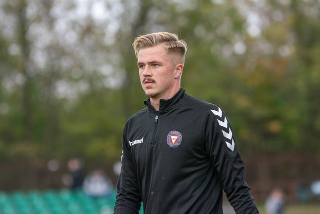 批评甚至误 批评甚至误